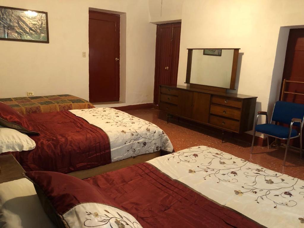 Hostal La Espanola Parras Parras de la Fuente Ngoại thất bức ảnh