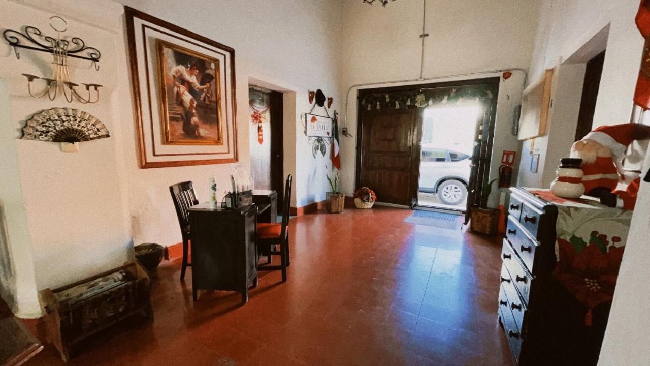 Hostal La Espanola Parras Parras de la Fuente Ngoại thất bức ảnh